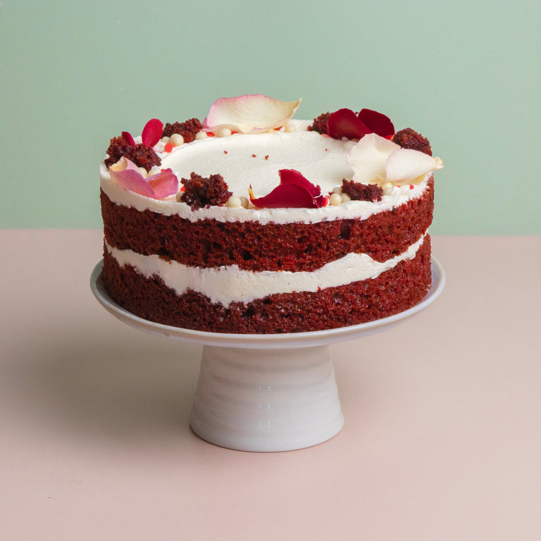 Cutter & Squidge Small (6") / Without Tin / Without Gifting Sleeve Red Velvet Cake